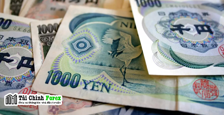 EUR/JPY bị bật lại từ vùng kháng cự quan trọng trong khi USD/JPY tiếp tục xu hướng giảm và EUR/USD vẫn trong trạng thái đi ngang