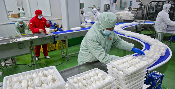 Hoạt động sản xuất của Trung Quốc giảm trong tháng 5, nhưng có dấu hiệu cải thiện